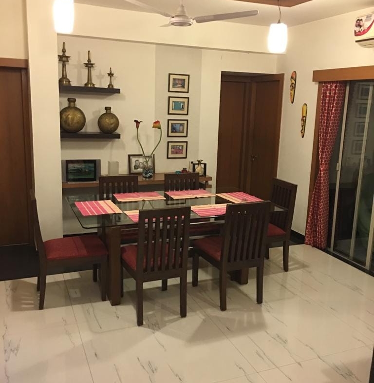 4 Beds Apartment on Rent in Ahmedabad, Gujarat