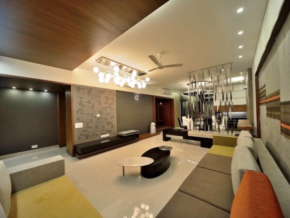 4 BHK+ Servant Room Premium Luxurious Flat on Sale in Ahmedabad,Gujarat