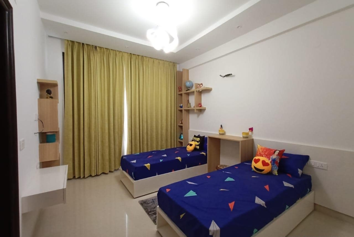 2 / 3 BHK Luxury Apartments for Sale at Ambala-Chandigarh Expressway, Zirakpur (Mohali)