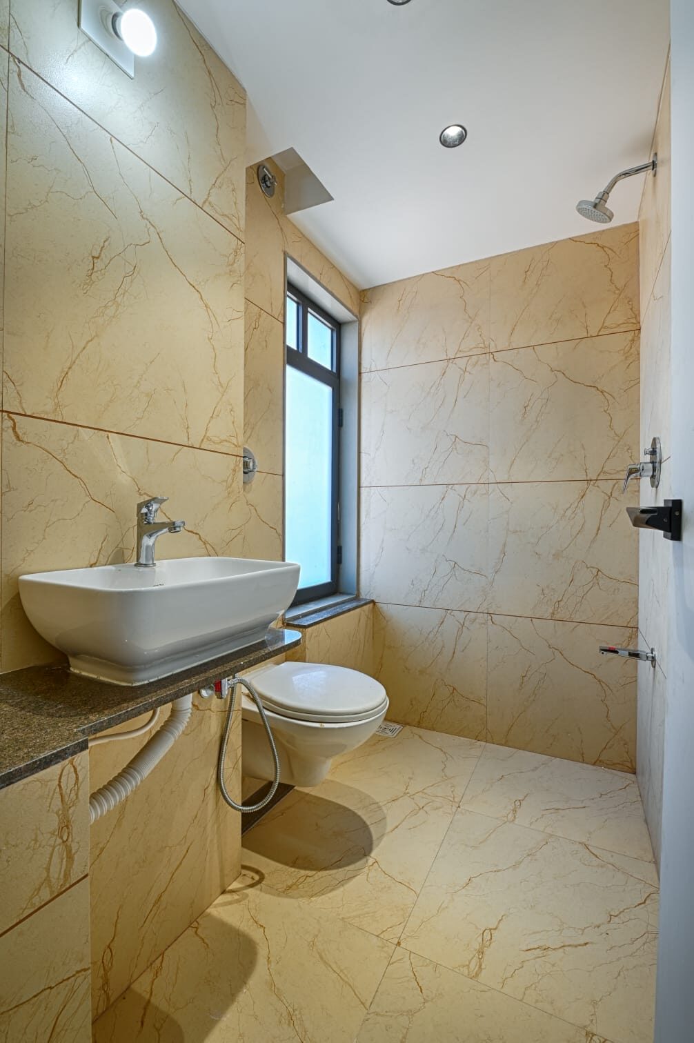 3 BHK Luxury Apartment for Sale in Ahmedabad.