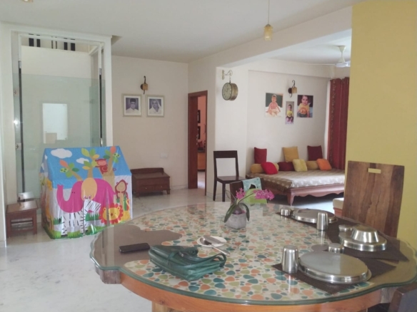 Luxurious Flat for Sale in Ahmedabad, Gujarat