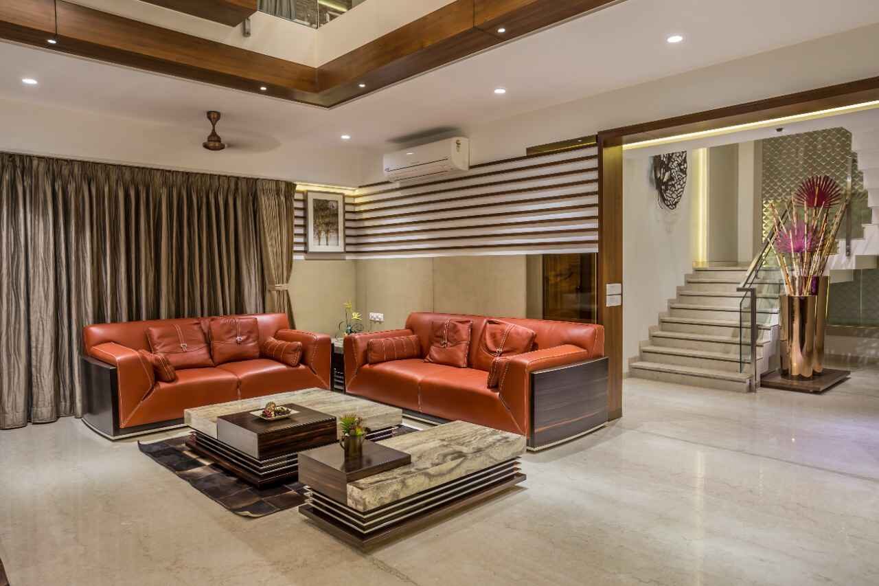 kn1 6 Bedroom Flat for Sale in Surat, Gujarat