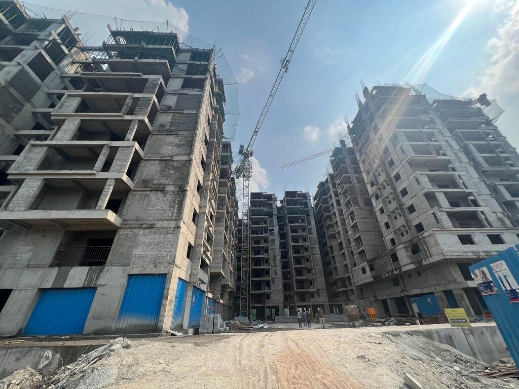 2bhk & 3bhk Flats Available
