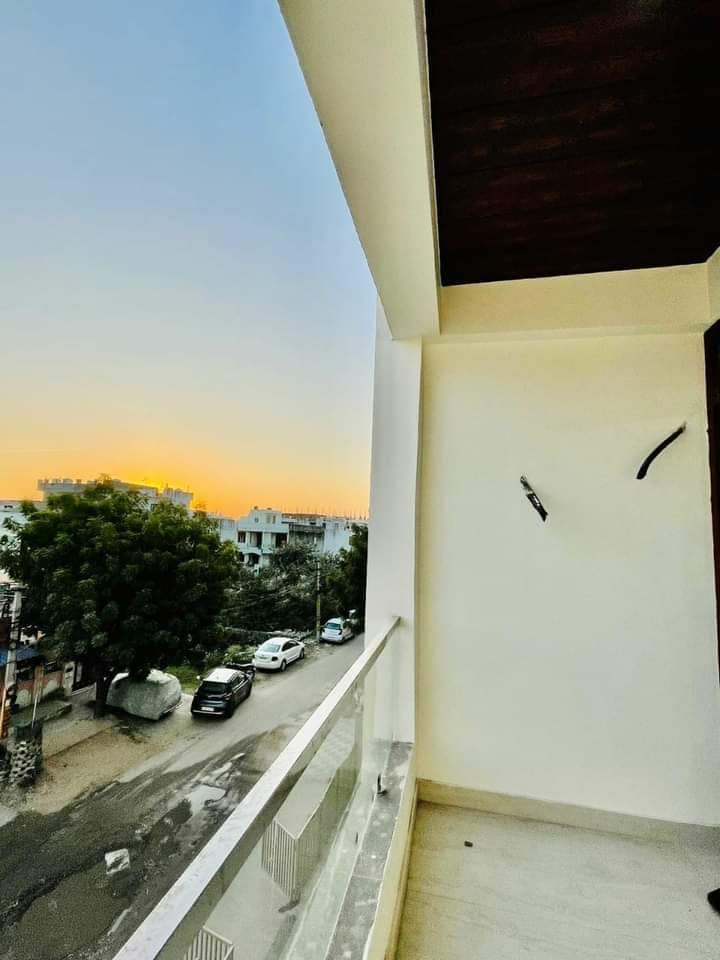 mu7 ๐ฏ ๐๐๐ ๐ณ๐น๐ฎ๐ ๐ณ๐ผ๐ฟ S๐ฎ๐น๐ฒ in Jaipur