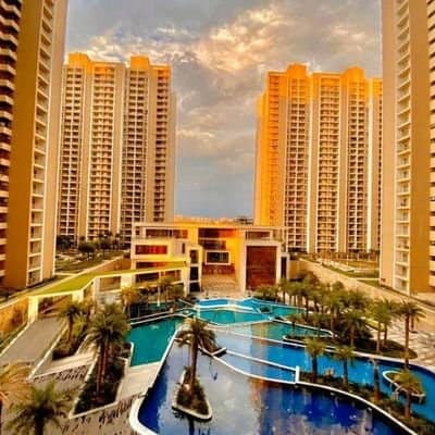 3 Bedroom Flat for Sale in Noida