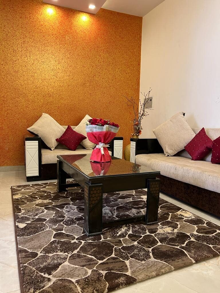 ro2 Residential/ Commercial/Flats 2BHK,3BHK / VILLAS PLOTS/ KOTHIS Purchase in Chandigarh