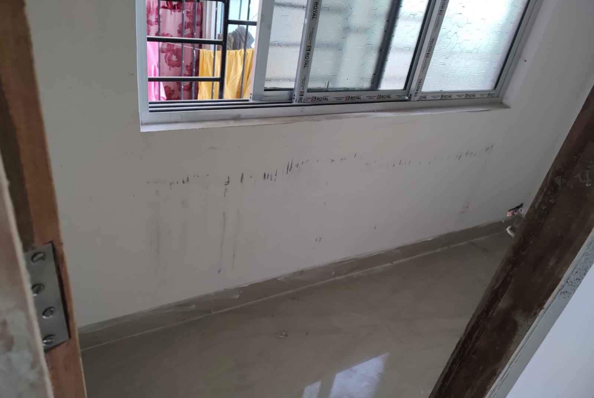 2 Bedroom Flat Available For Sale in Kolkata, WB