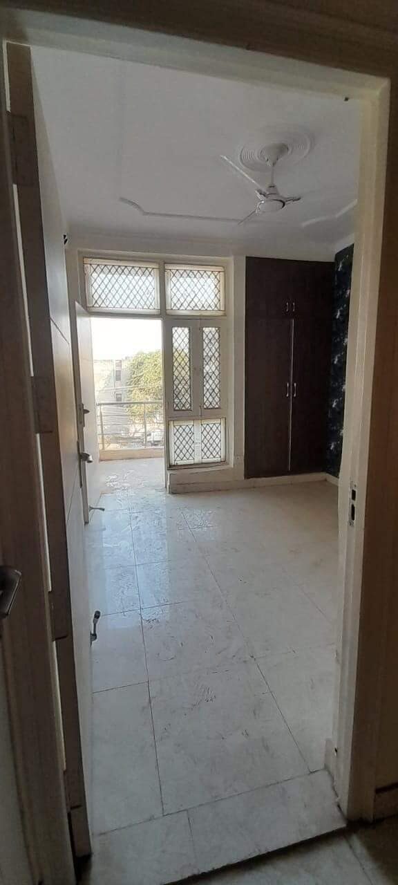 2 Bedroom Flat with roof rights in Faridabad