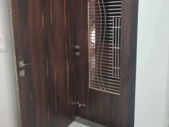 S𝗲𝗺𝗶 𝗙𝘂𝗿𝗻𝗶𝘀𝗵𝗲𝗱 𝟯 Bedroom House for Rent in Ahmedabad