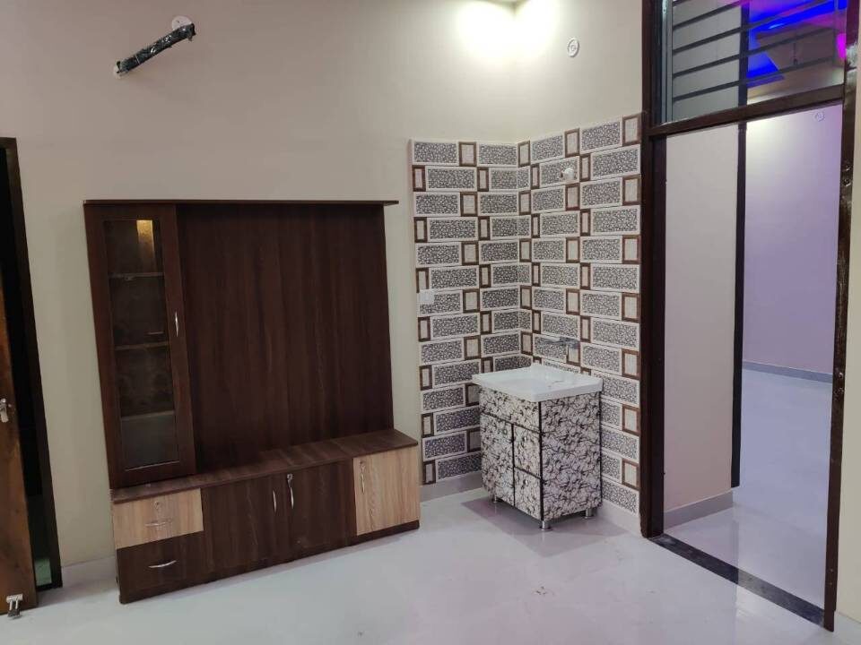 4 Bedroom Villa for Sale in Delhi.