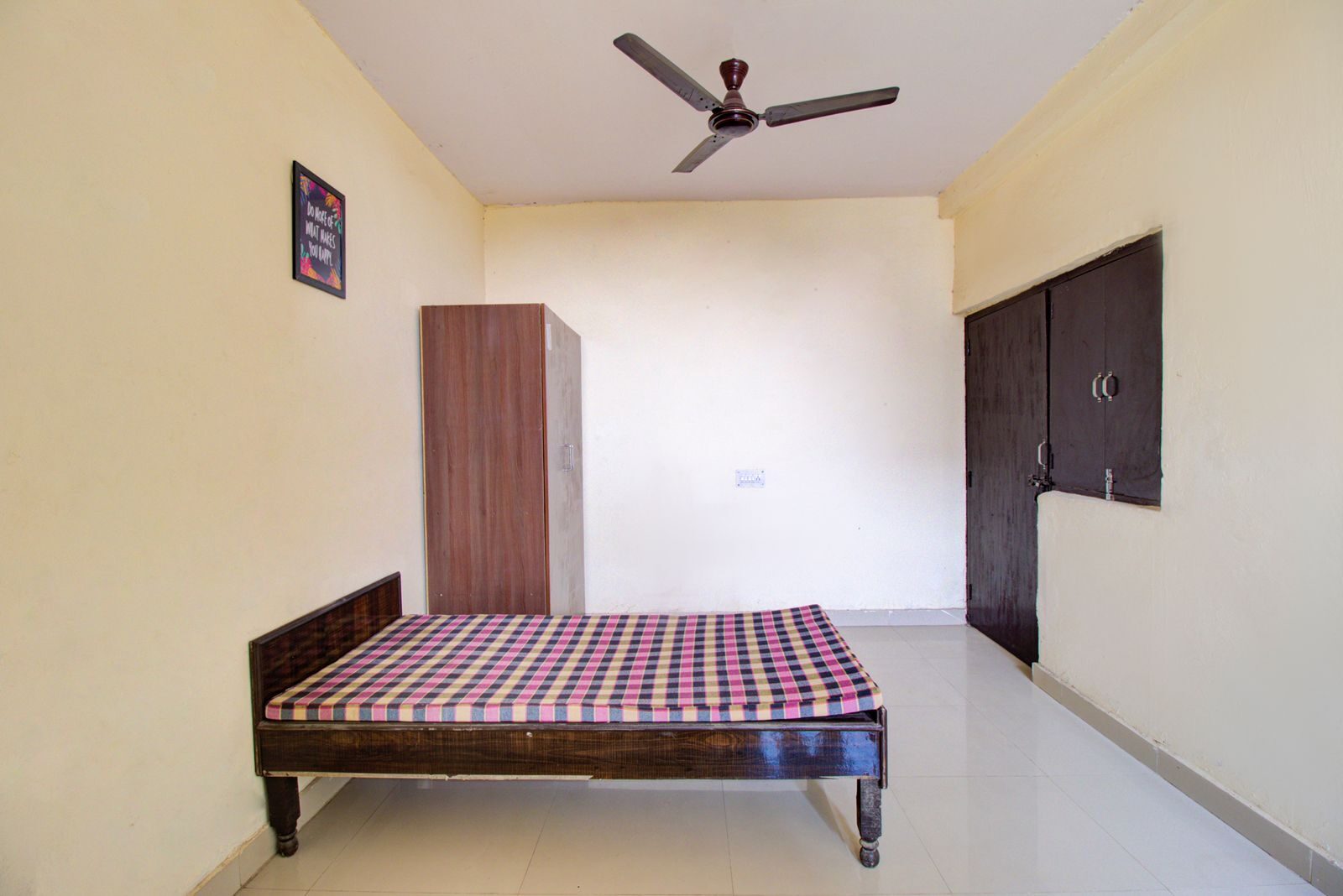 1 1 BHK for Rent in Noida