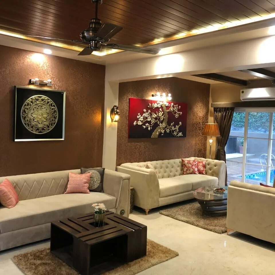 3 8 BHK Luxurious Villa for Sale in Pune, Maharashtra.