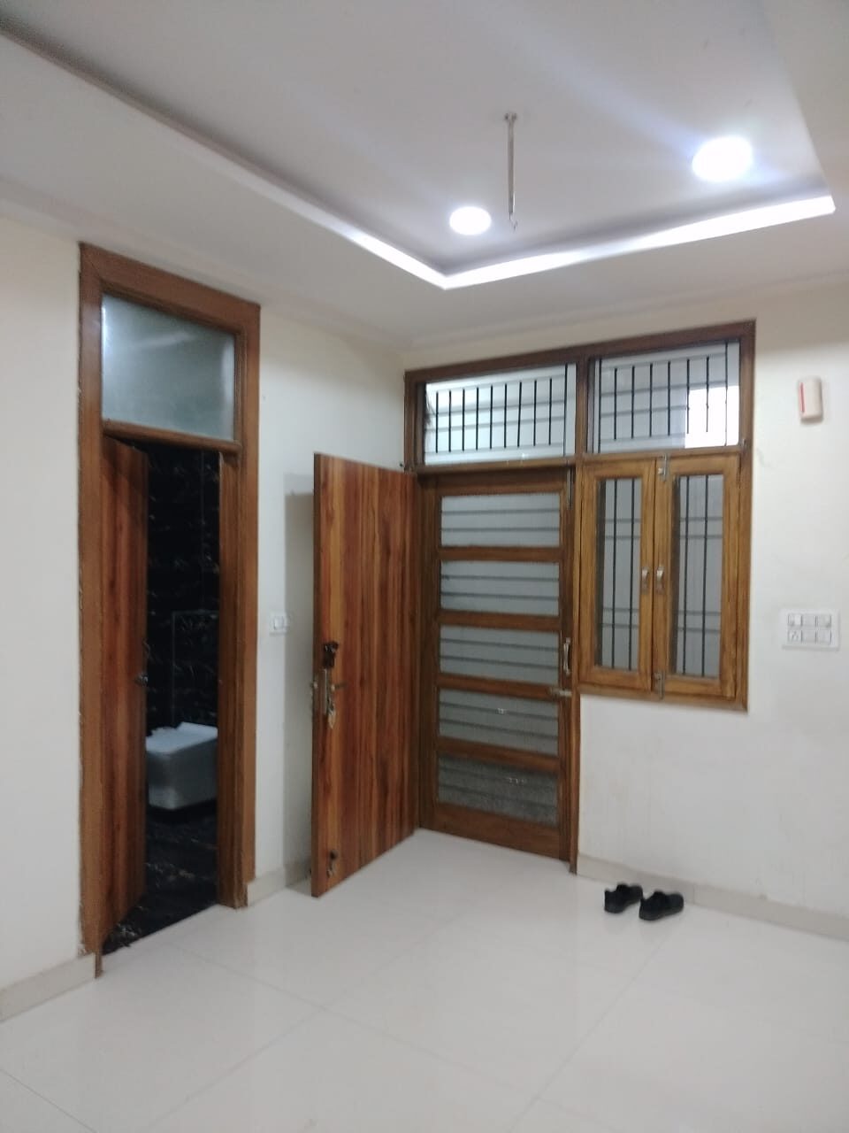 3 2 BHK Flat for Sale in Noida