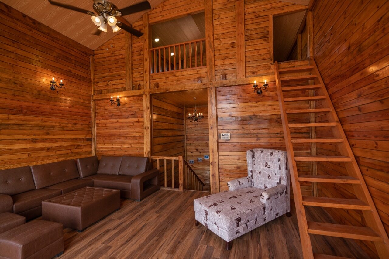 4 4 BHK Wooden Villa for Sale at Lonavala, Pune