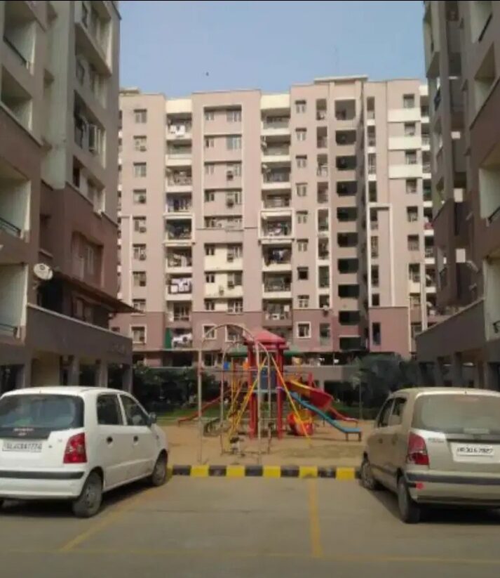 Screenshot_20230322_195336_OLX India 1400 sqft, Flat for Sale in Bhiwadi