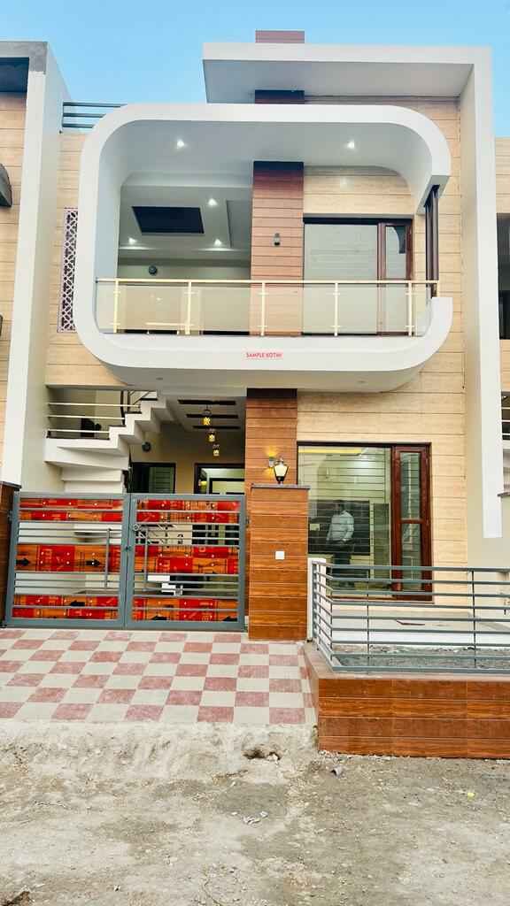 aq 3 Bedroom House for Sale in Chandigarh