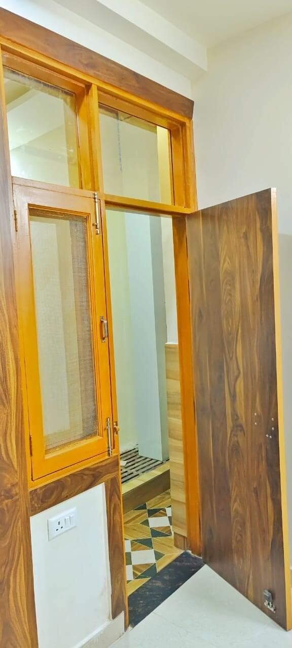 as3 3 Bedroom Independent floor for Sale in Vasundhara Ghaziabad