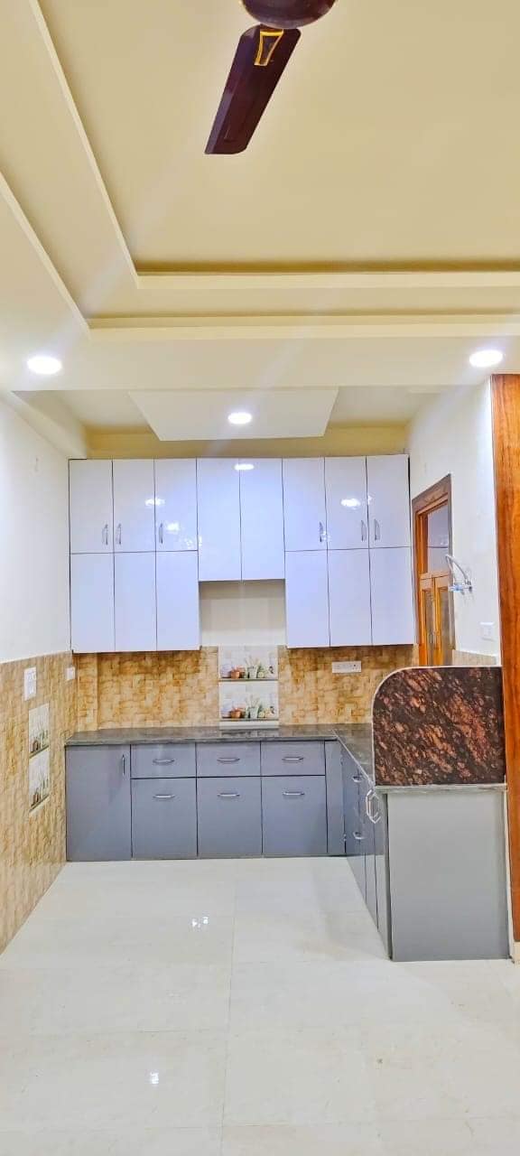 as4 3 Bedroom Independent floor for Sale in Vasundhara Ghaziabad