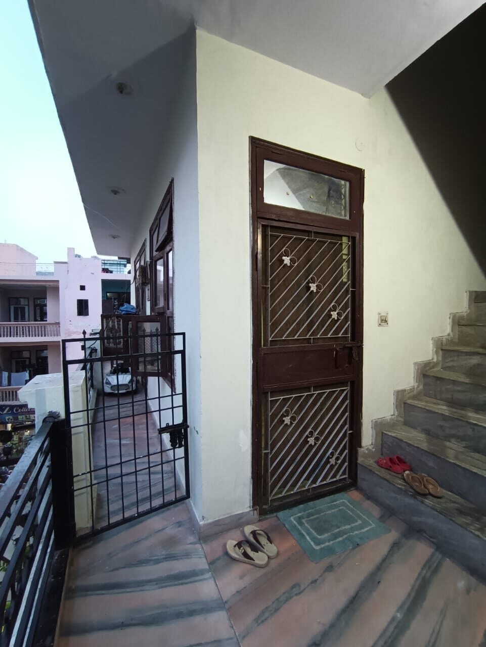 g7 2 Bedroom House for Sale in Uttar Pradesh