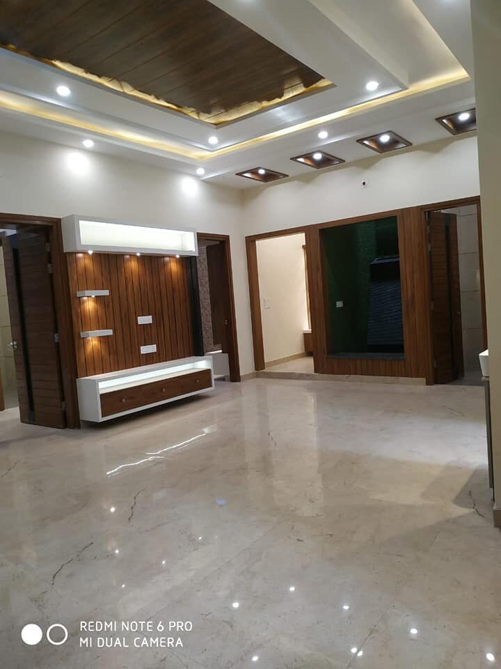 kp5 6 Bedroom Villa for Sale in Zirakpur, Punjab