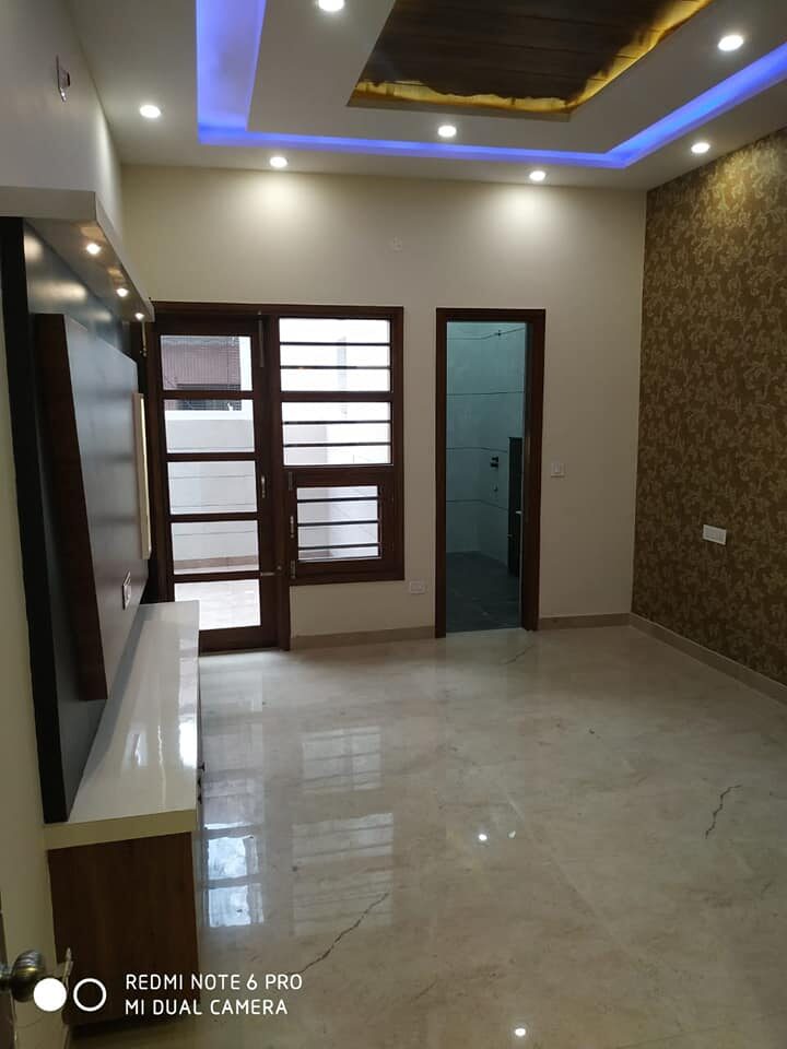 kp7 6 Bedroom Villa for Sale in Zirakpur, Punjab