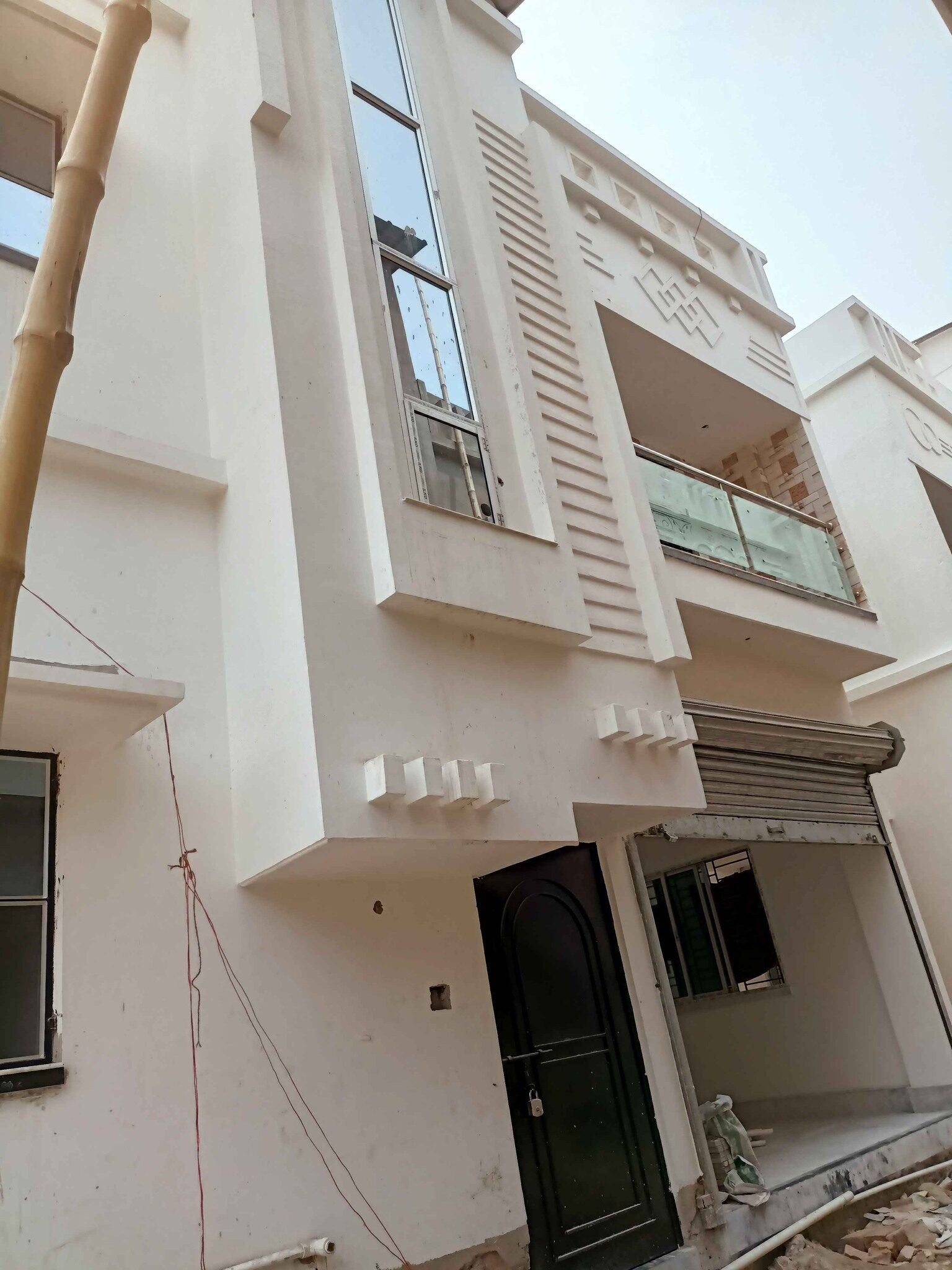 mim1 3 Bedroom House for Sale in Kolkata