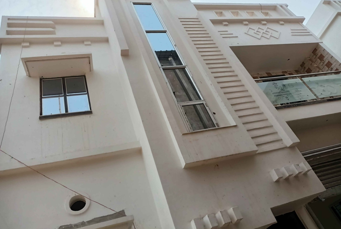 3 Bedroom House for Sale in Kolkata