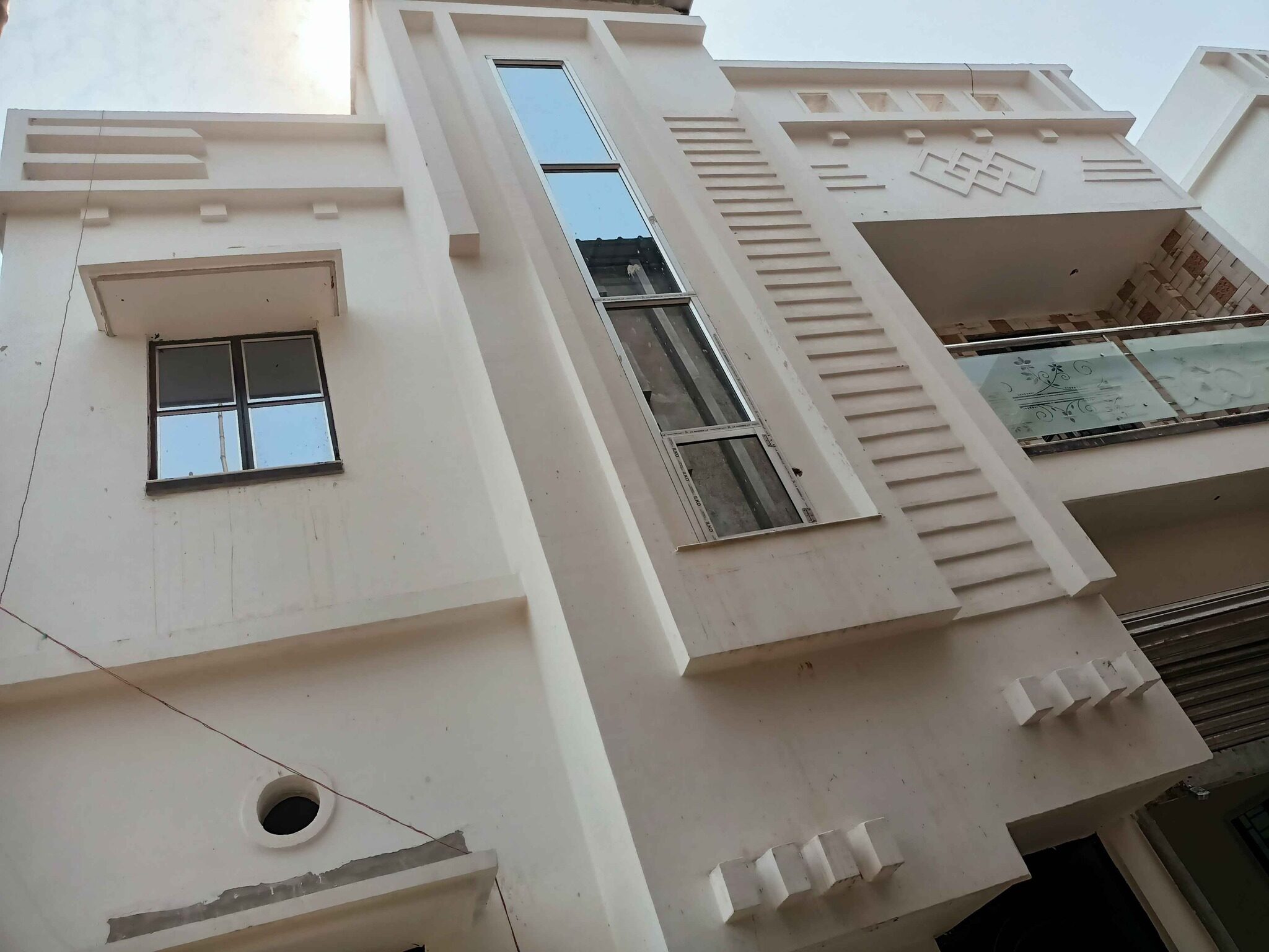 mim2 3 Bedroom House for Sale in Kolkata