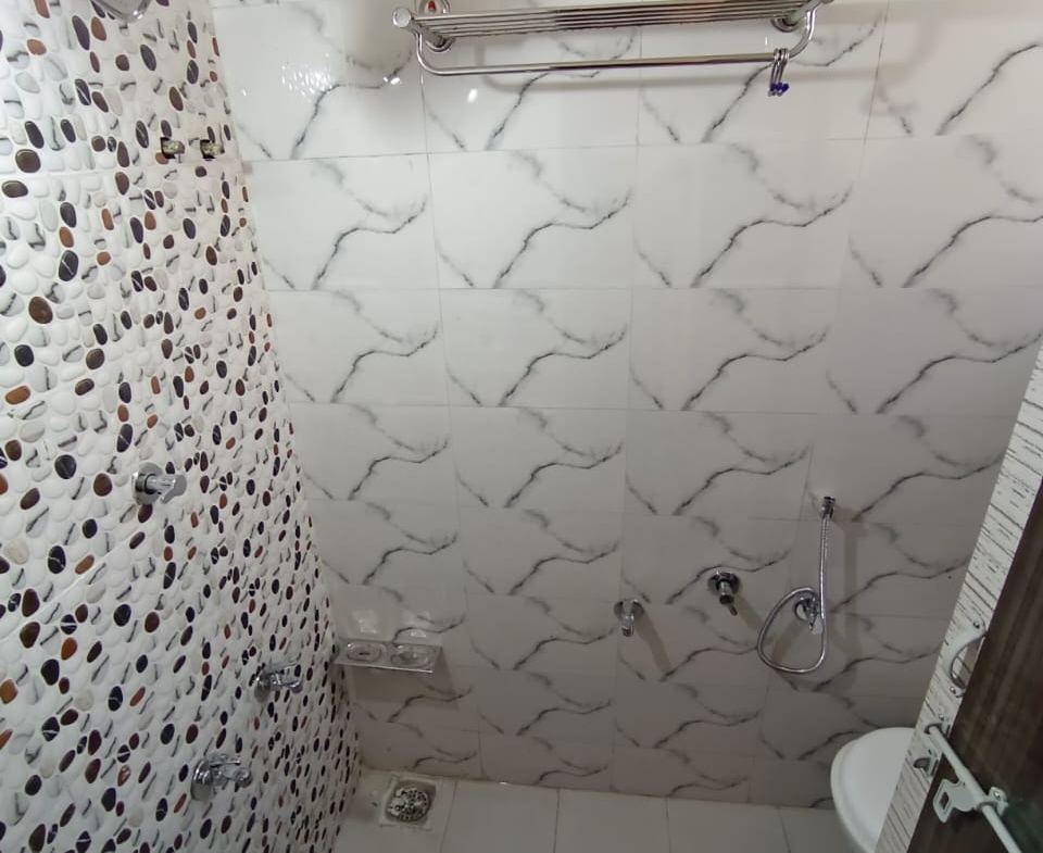 3 Bedroom Flat on Rent at Ahmedabad