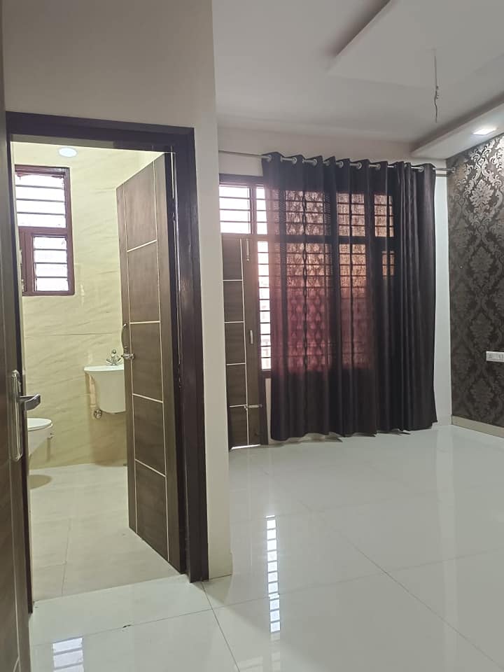 pl6 3 Bedroom House for Sale in Punjab
