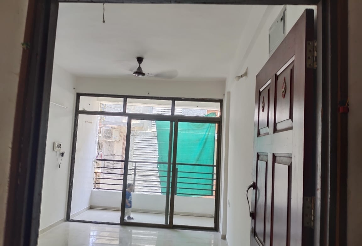 2 Bedroom Flat for Sale in Ahmedabad