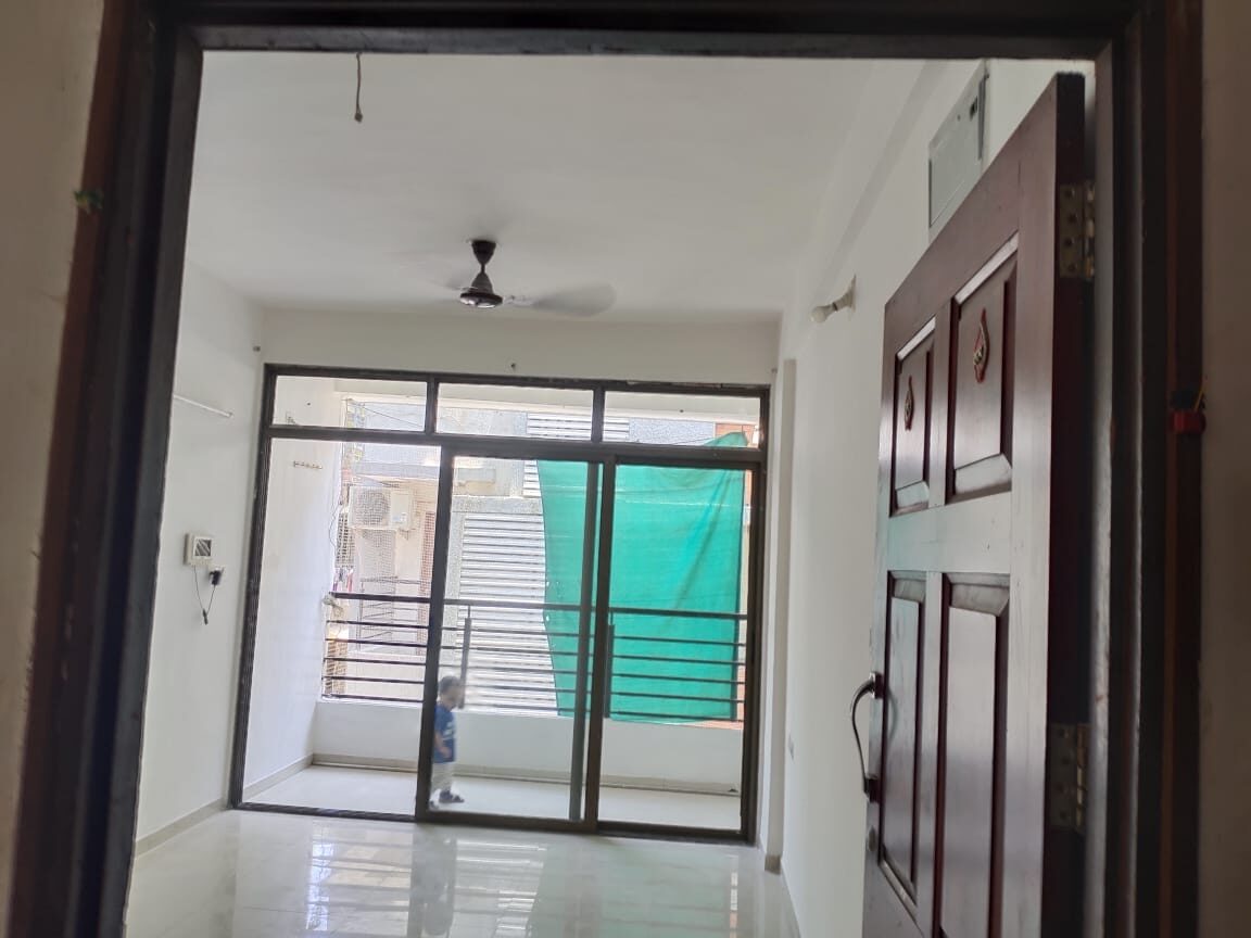2 Bedroom Flat for Sale in Ahmedabad