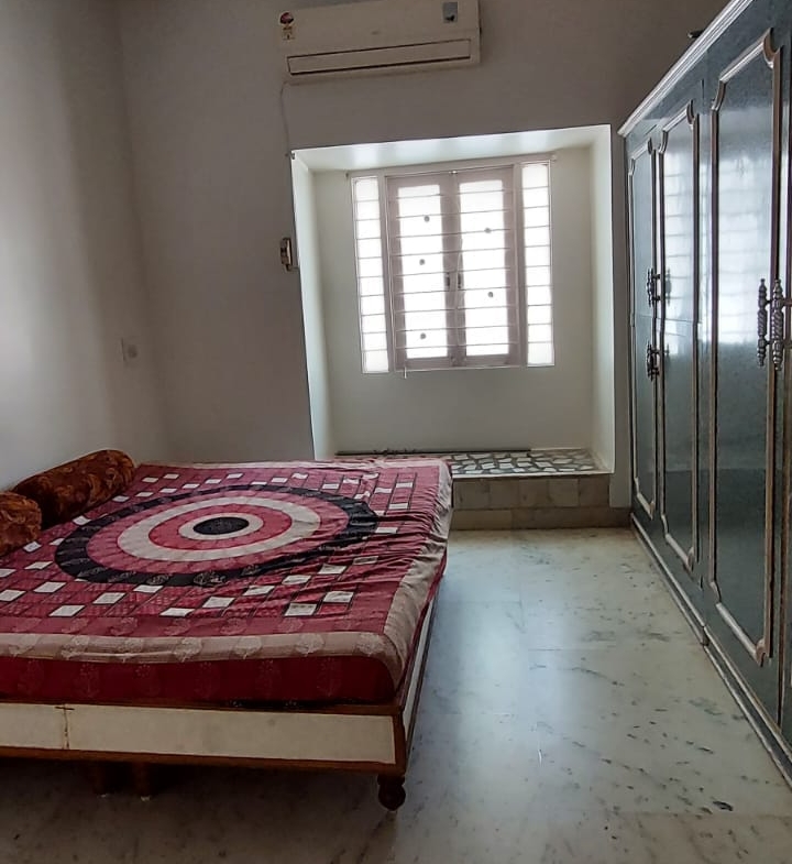 4 Bedroom Apartment for Sale in Ahmedabad