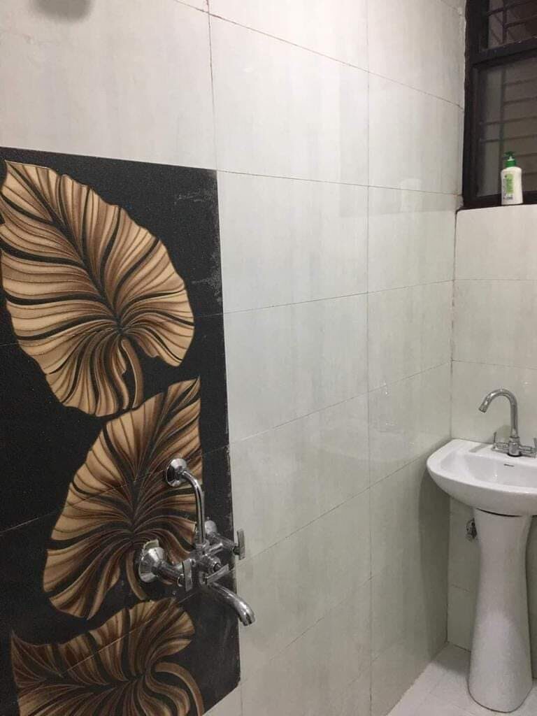 ss1 3 Bedroom Flat for Sale in Noida