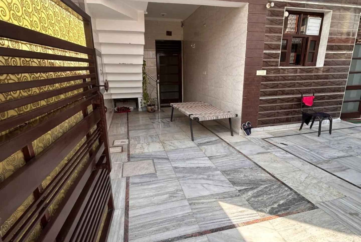 5 Bedroom Flat for Sale in Kharar, Punjab
