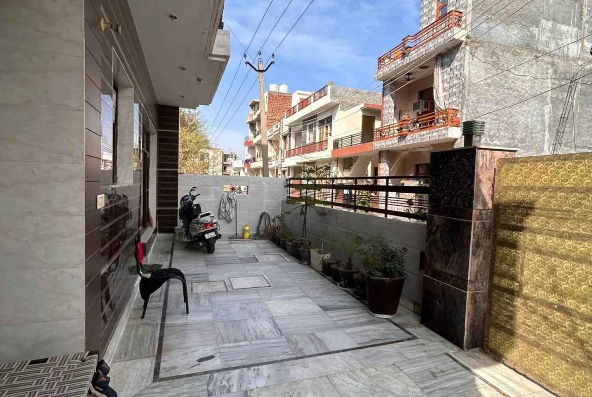 5 Bedroom Flat for Sale in Kharar, Punjab