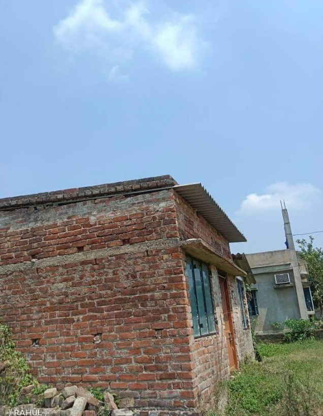 2 Plot including Apartment for Sale in Kolkata