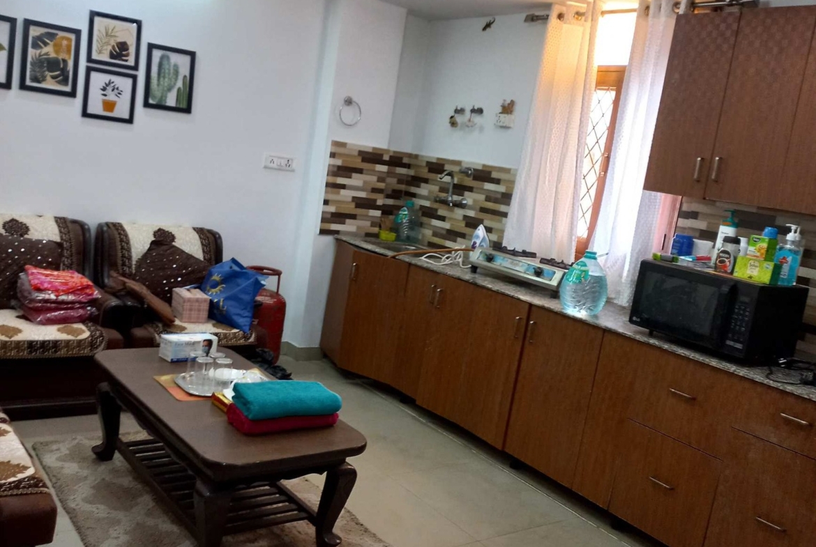 2 Bedroom Flat for Sale in Delhi