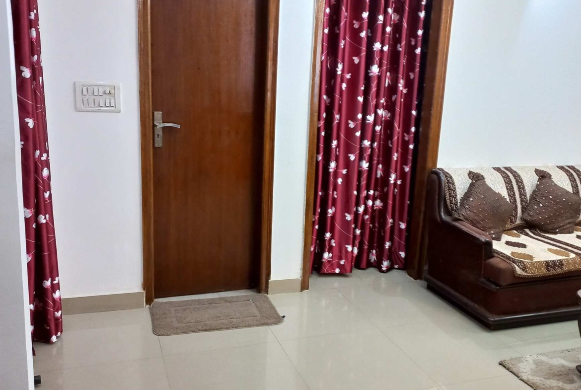 2 Bedroom Flat for Sale in Delhi