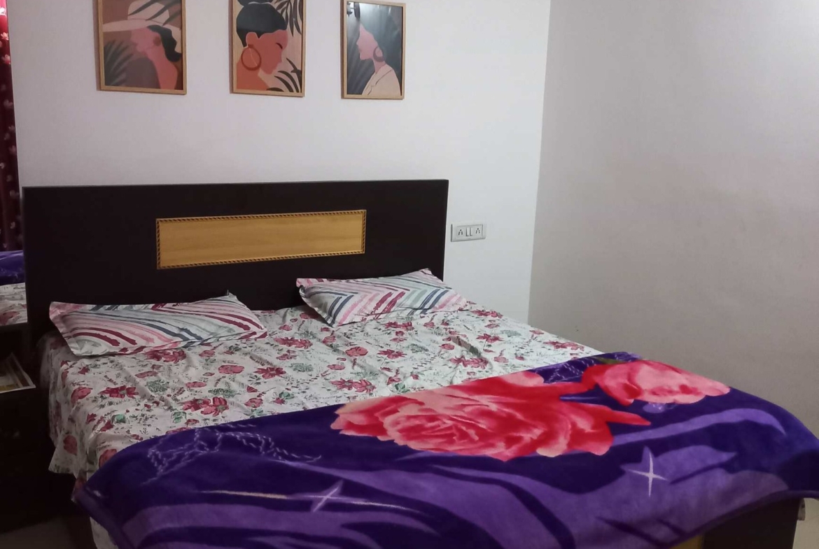 2 Bedroom Flat for Sale in Delhi