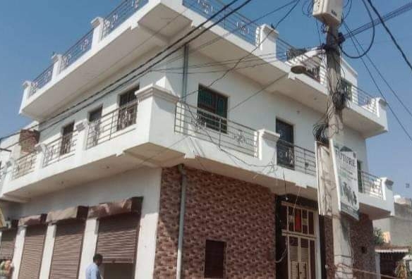Dual Stored House Sale in Noida