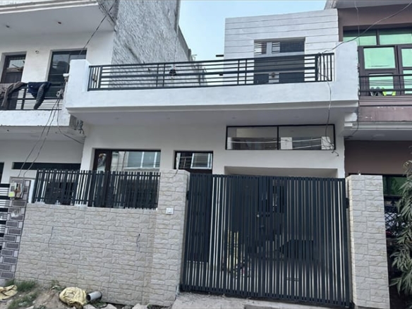 2 Bedroom House for Sale in Zirakpur, Punjab