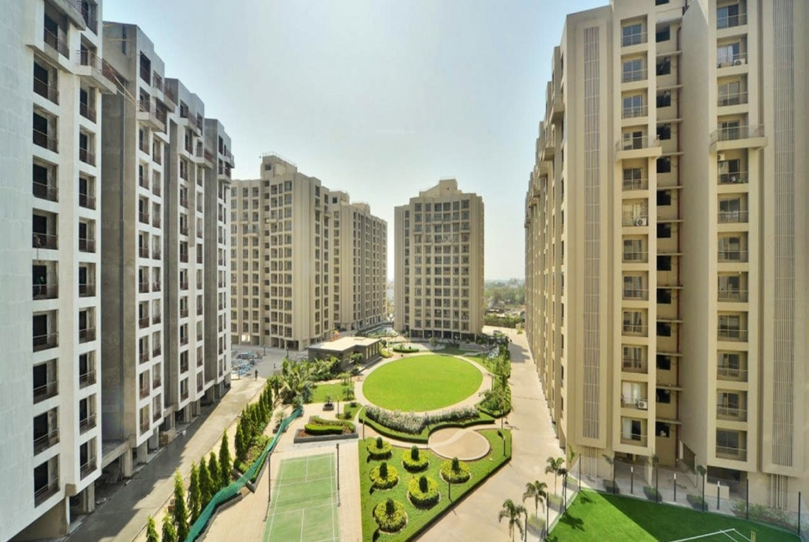 1705 sqft, 3 Bedroom Flat for Sale in Orchid Whitefield, Ahmedabad