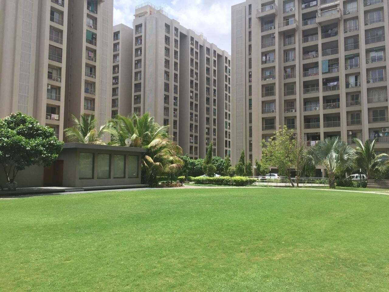 di4 1705 sqft, 3 Bedroom Flat for Sale in Orchid Whitefield, Ahmedabad