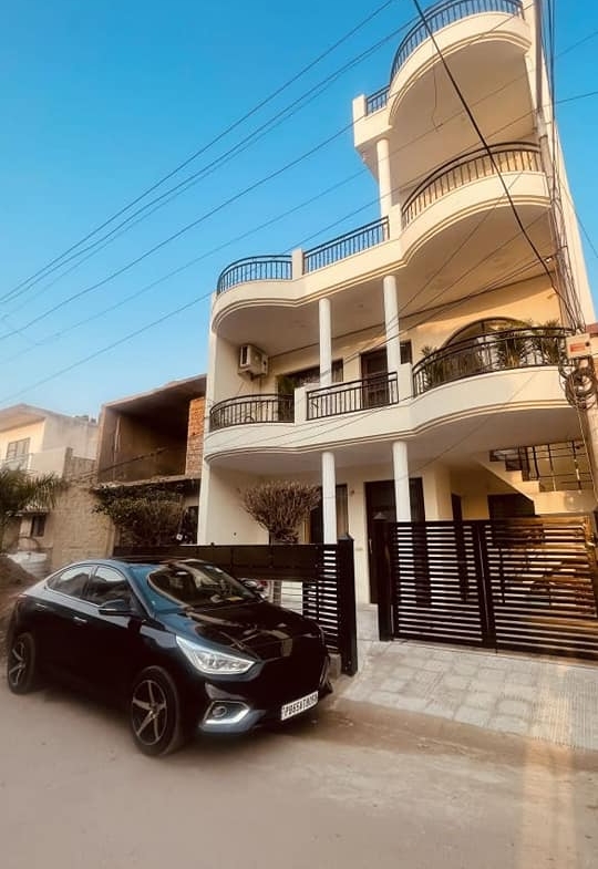5 Bedroom Villa for Sale in Chandigarh