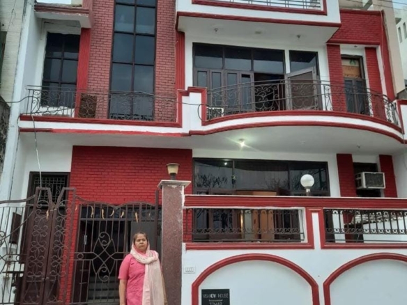 7 Bedroom Apartment for Sale or Rent in Noida