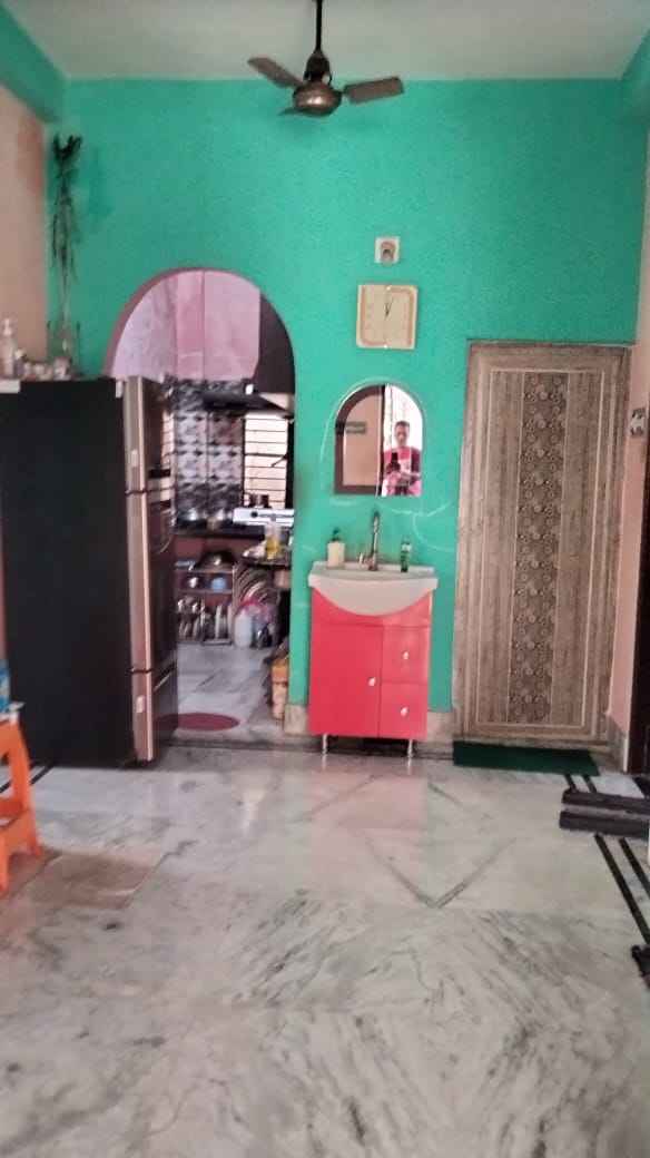 hal2 2 Bedroom House for Sale near metro station in Kolkata