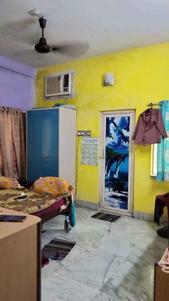hal4 2 Bedroom House for Sale near metro station in Kolkata