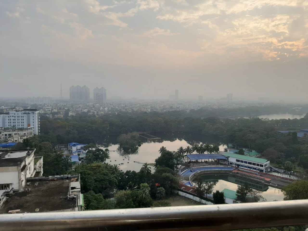 4 Bedroom Flat for Sale in Kolkata