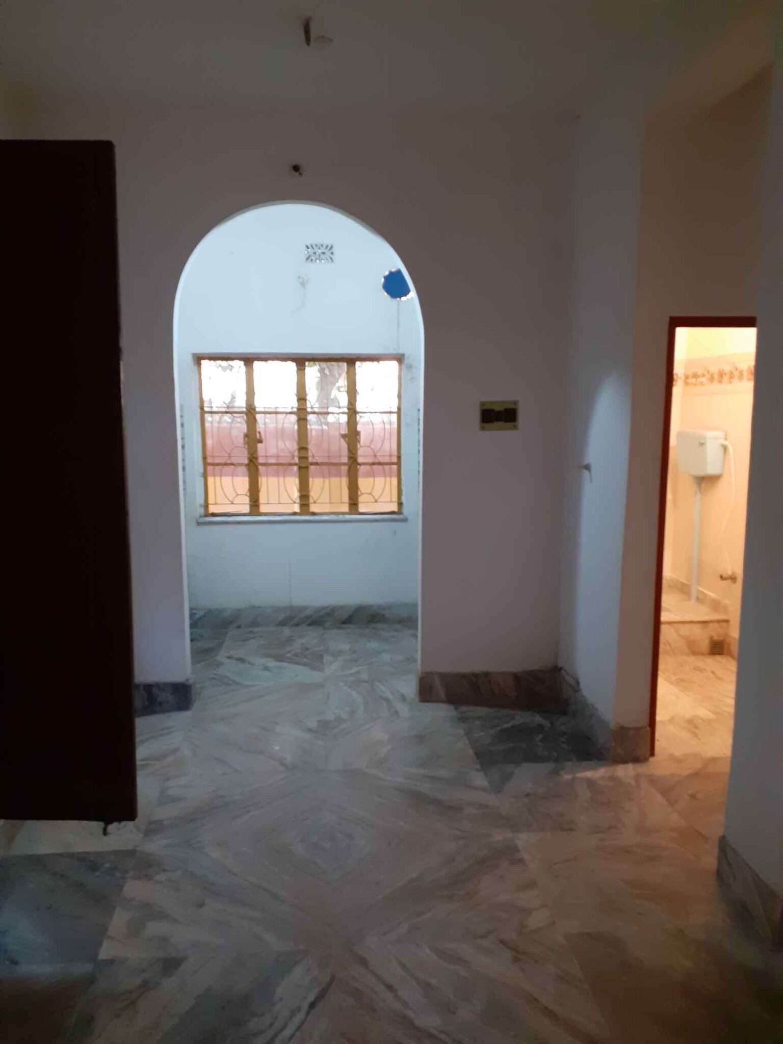 j1 2 Bedroom Flat for Sale on Kolkata